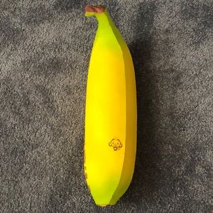 Puni Maru Yellow Bannana Squishy